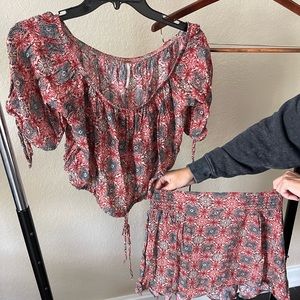 Free People 2 piece boho off the shoulder top and mini skirt size small